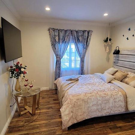 Adorable Modern Guesthouse With Full Kitchen ลอสแอนเจลิส ภายนอก รูปภาพ