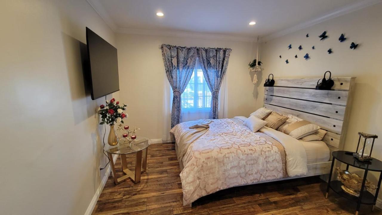 Adorable Modern Guesthouse With Full Kitchen ลอสแอนเจลิส ภายนอก รูปภาพ