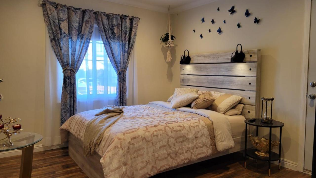 Adorable Modern Guesthouse With Full Kitchen ลอสแอนเจลิส ภายนอก รูปภาพ